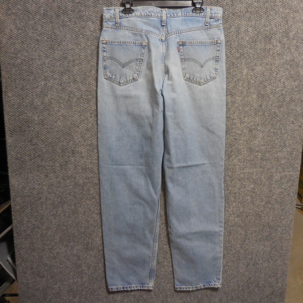 Levis 550 Relaxed Fit Jeans Light Wash Denim Mens 35x32 Vintage Y2K 0898